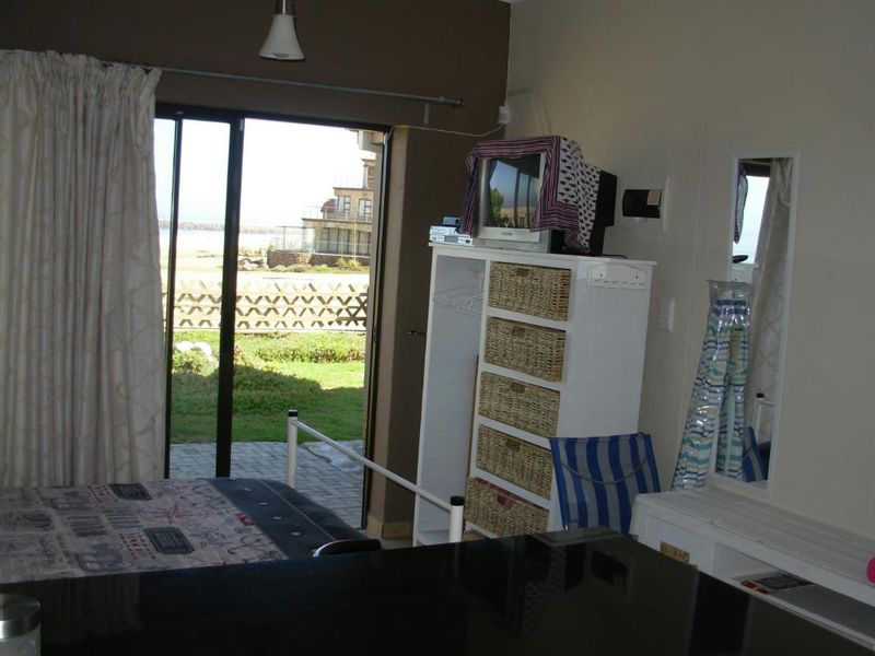 Uninterrupted  Sea View - Photo 7