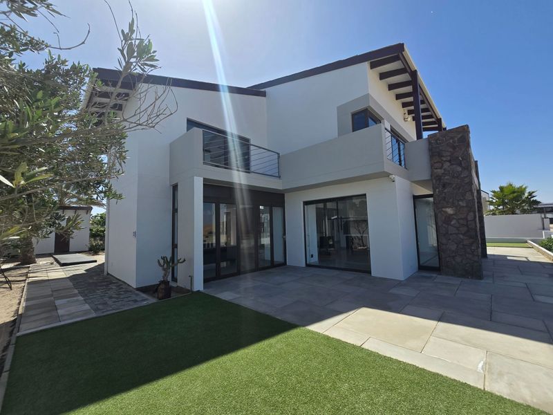 A Refined Family Residence Where Elegance Meets Everyday Living - Photo 3