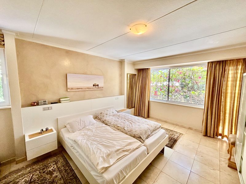 Elegant European Villa located in Luxury Hill. - Photo 8