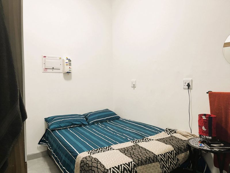 Airbnb-Friendly 1-Bedroom Apartment with Garage | Investment Opportunity - Photo 6