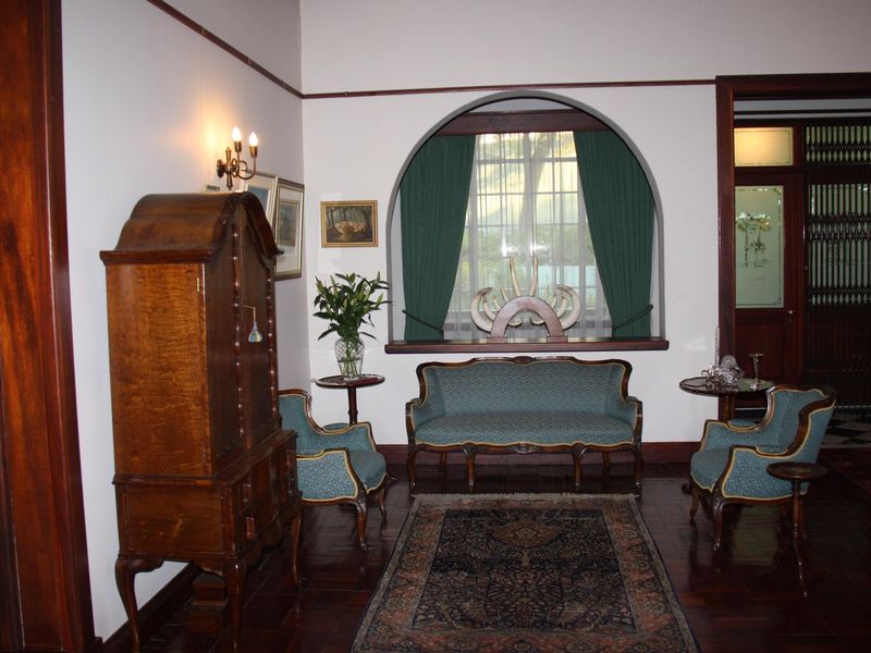 Timeless elegance in the heart of Klein Windhoek - Photo 10