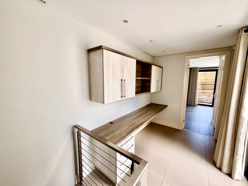 Beautiful, Modern and Secure Townhouse to Rent in Eros - Photo 3