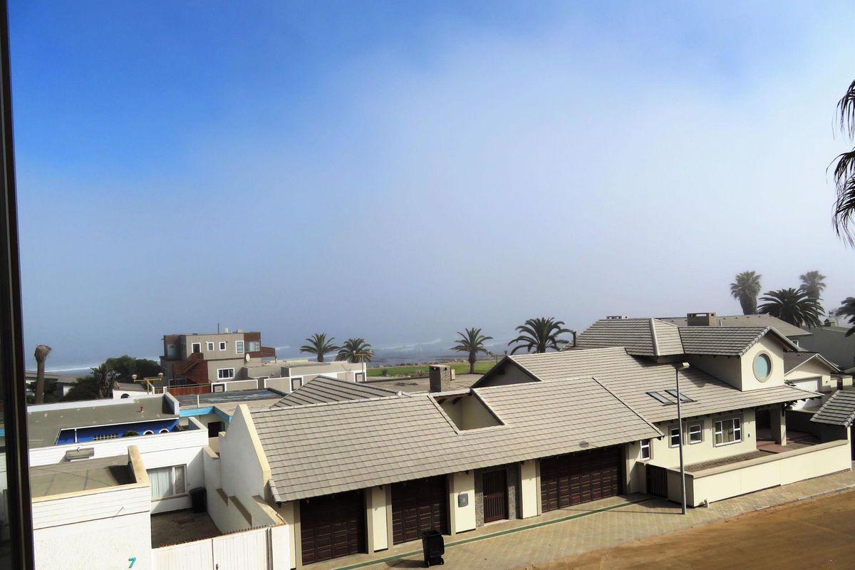Elegant Coastal Living — One Street from the Beach - Photo 2