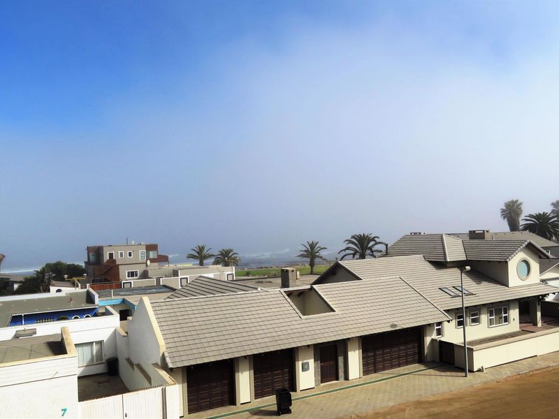 Elegant Coastal Living — One Street from the Beach - Photo 2
