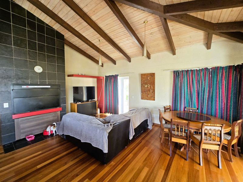 Experience Golf Estate Living with Style and Serenity - Photo 4