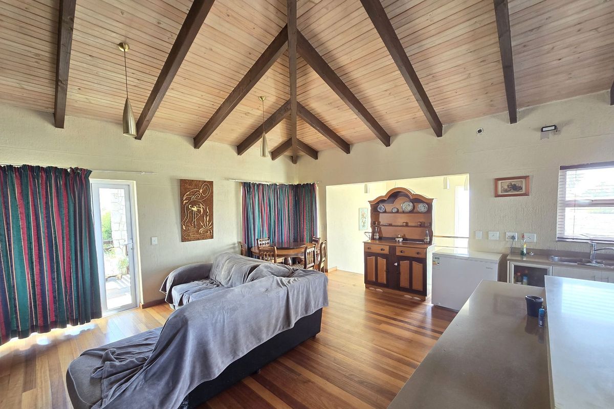 Experience Golf Estate Living with Style and Serenity - Photo 5