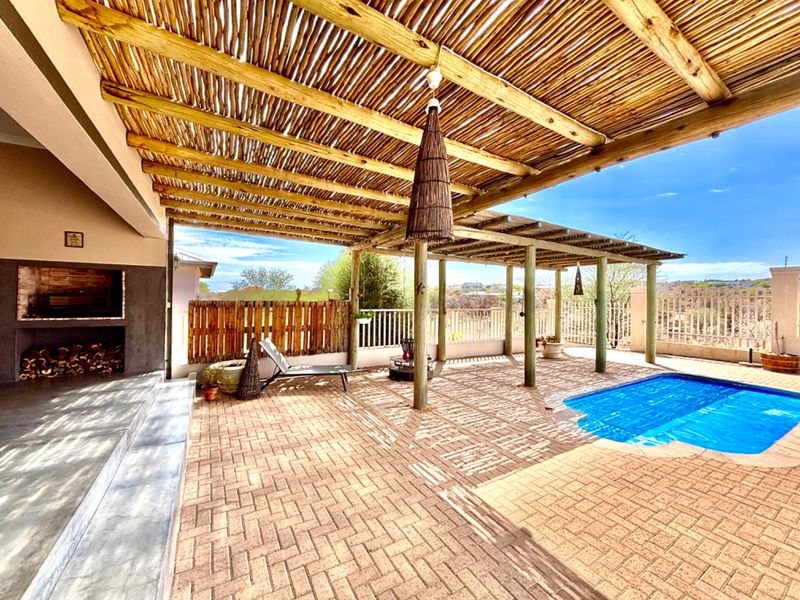 Exceptional value for those seeking a flexible living solution in a prime location. - Photo 7