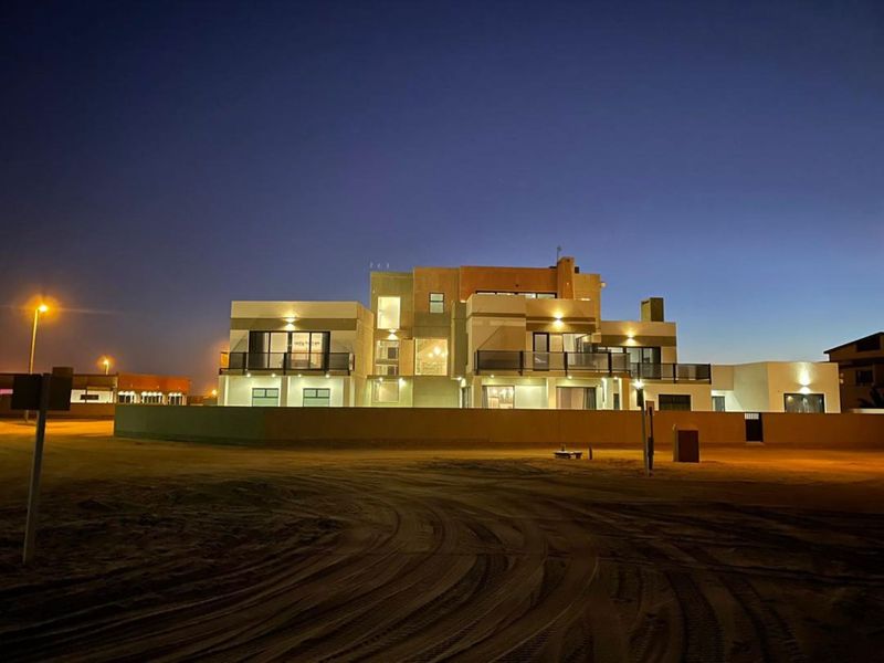 # Luxury Coastal Residence – Sunbay, Henties Bay - Photo 1