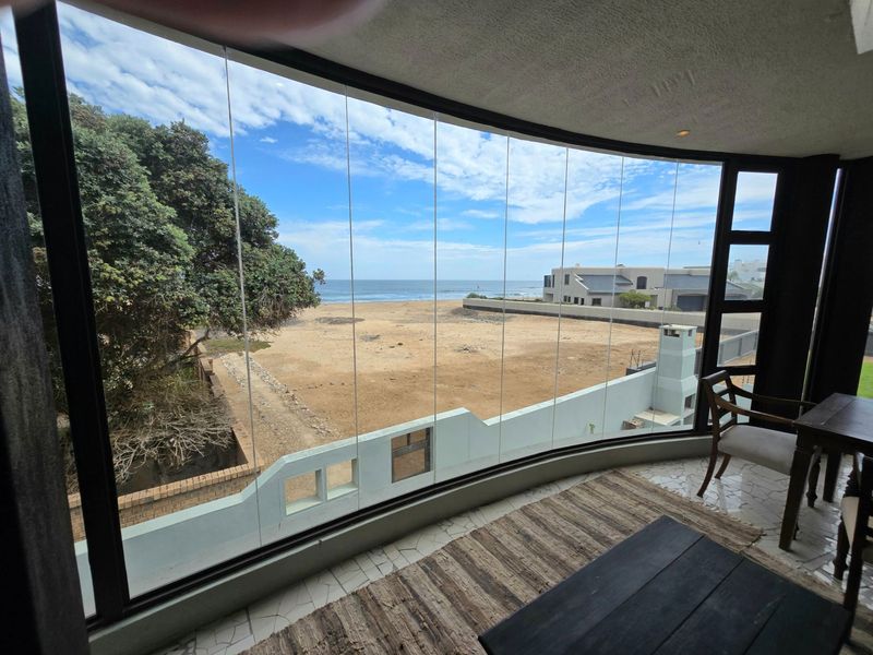 Exceptional Coastal Guesthouse – A Rare Investment Opportunity - Photo 1