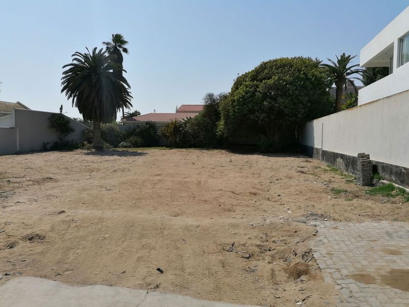 Excellent Location, Vacant Land - Photo 5