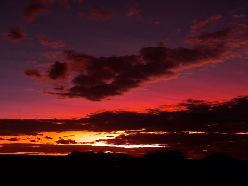 Luxurious, off the grid lifestyle - Photo 8