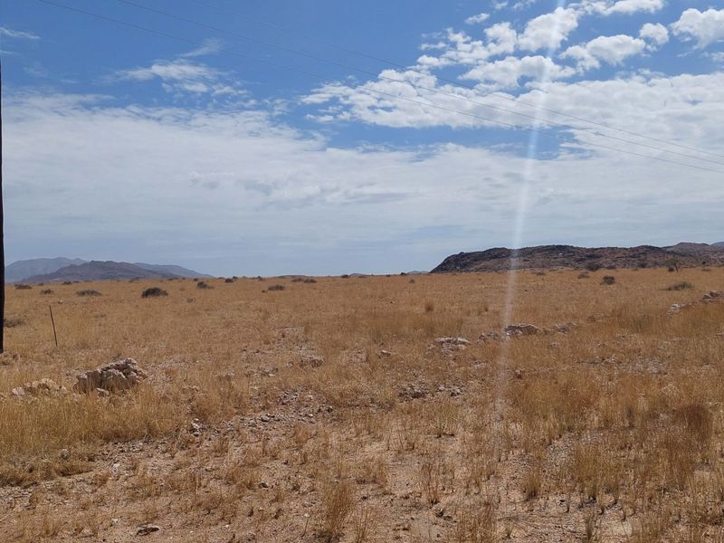 Plot for sale with a stunning view - Photo 8