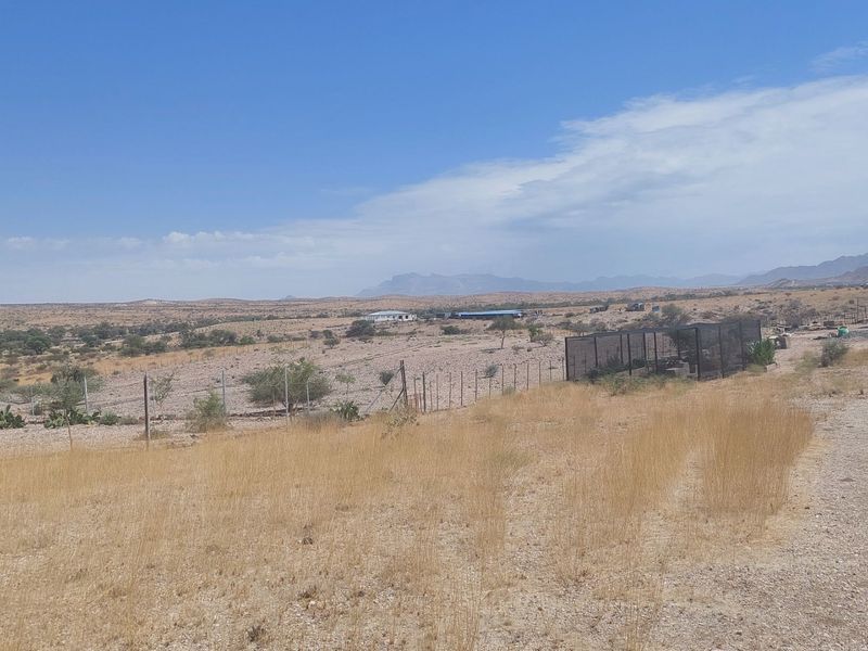 Plot for sale with a stunning view - Photo 7