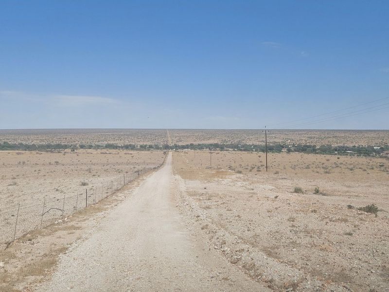 Plot for sale with a stunning view - Photo 5