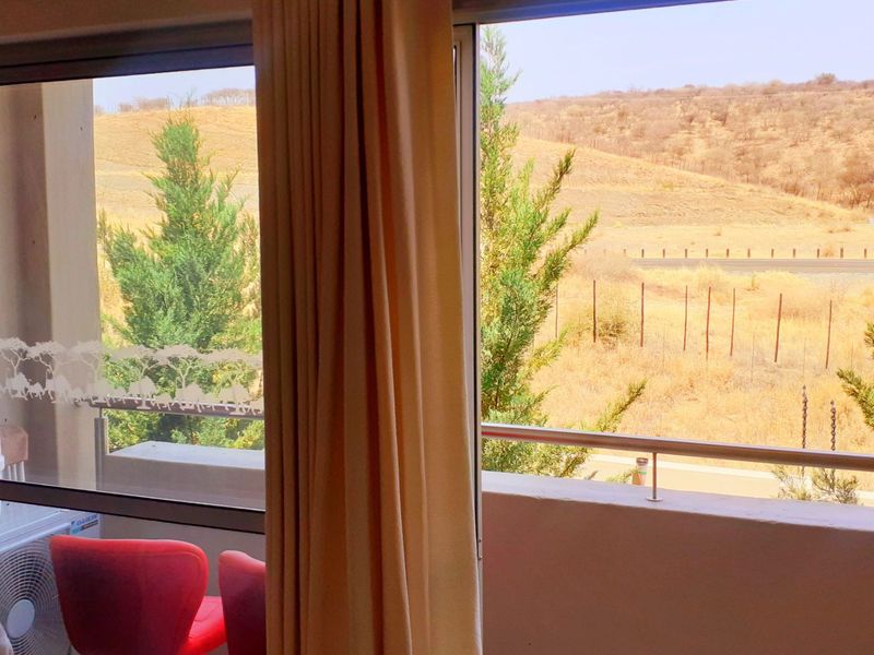 Beautiful One bedroom for sale. - Photo 2