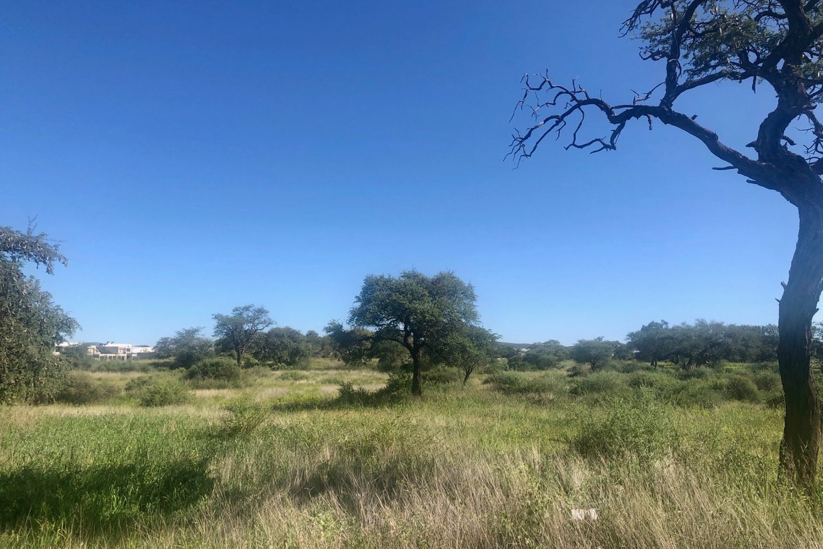 Beautiful erf with golf course views - Photo 2