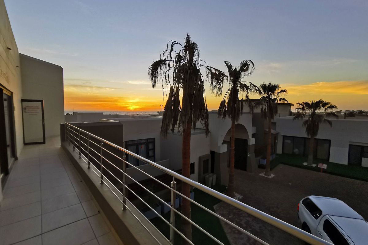 Seaside Tranquility and Luxury Unveiled - Photo 3