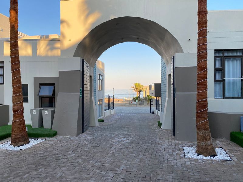 Seaside Tranquility and Luxury Unveiled - Photo 5