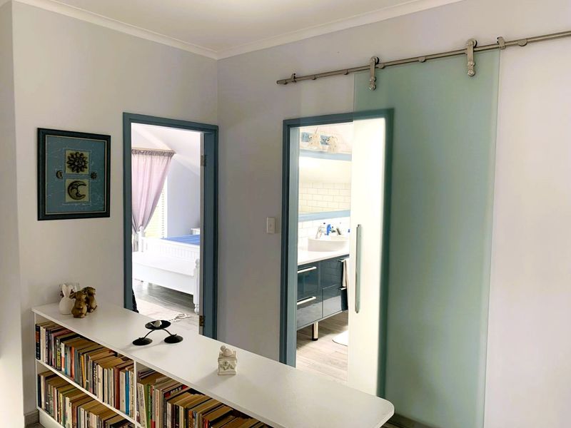 Beachfront Views - Photo 10