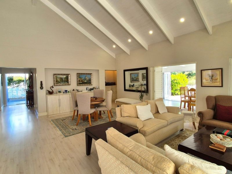 Exceptional Fairway Living in Prestigious Goose Valley Golf Estate - Photo 9
