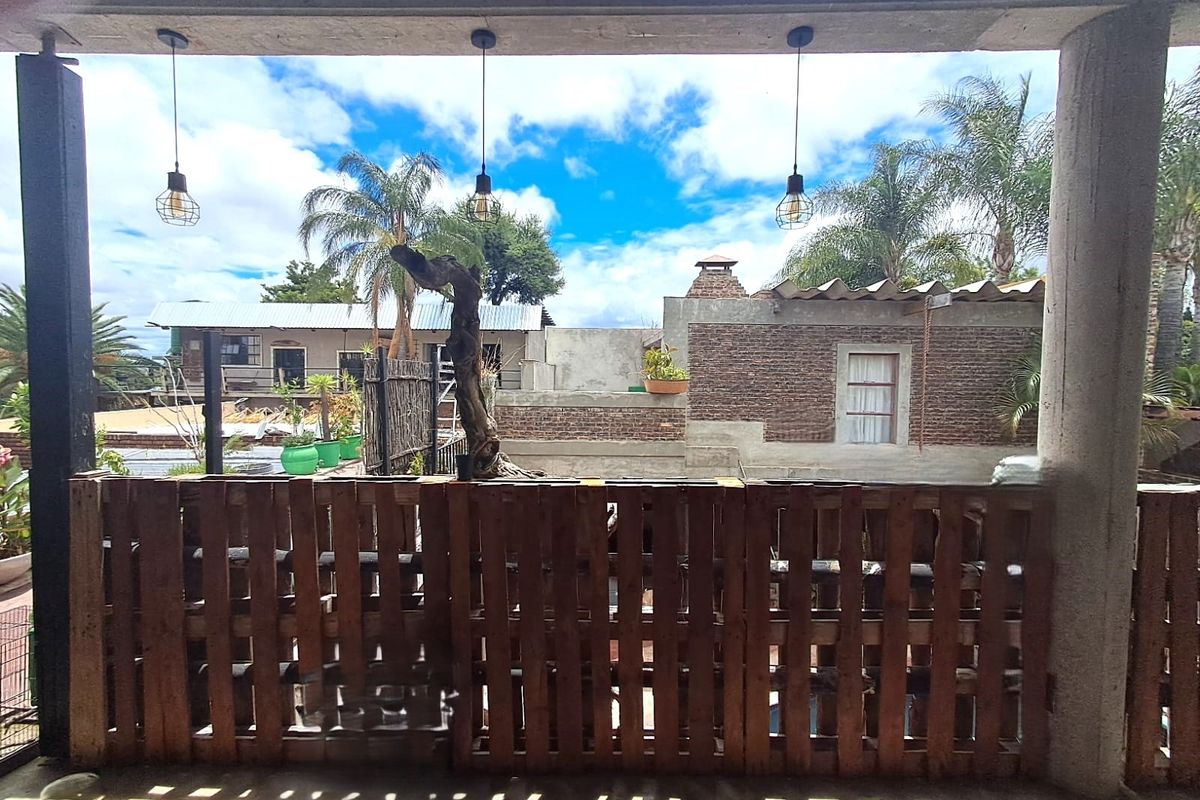 FURNISHED BACHELOR ROOM TO RENT IN BENDOR! - Photo 3