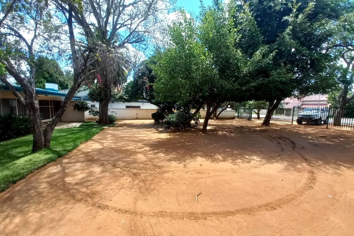 Prime Office Space with Endless Potential in Polokwane Central - Photo 2