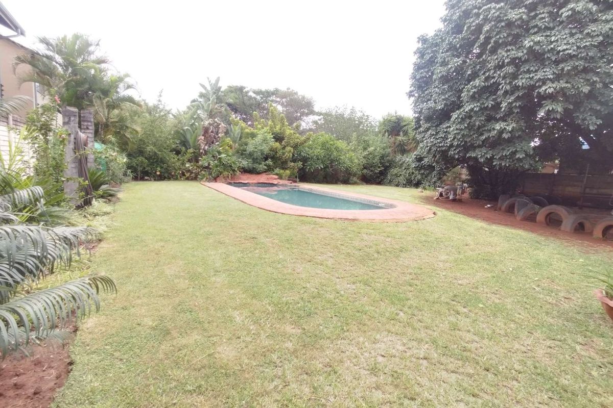 YOUR ARTISTIC HAVEN IN WAITING!!!! - Photo 3