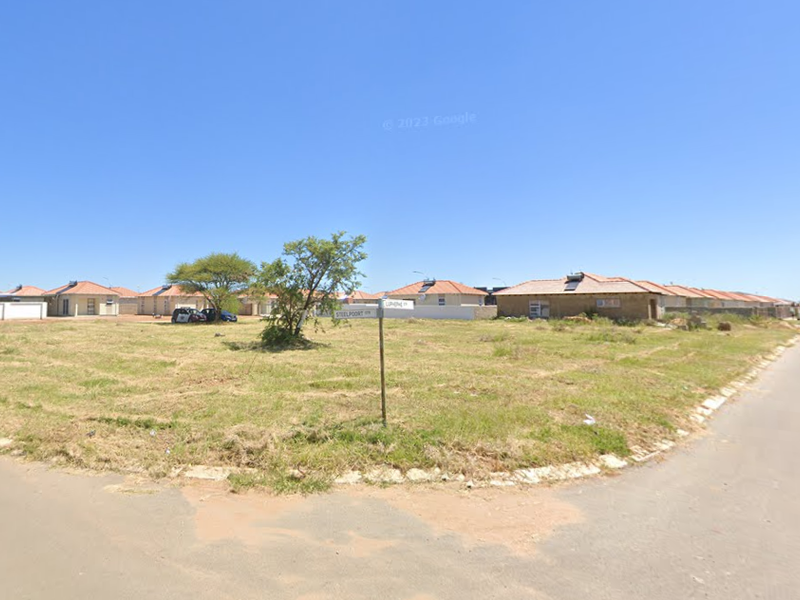 Business Zoned Stand in Southern Gateway - Photo 3