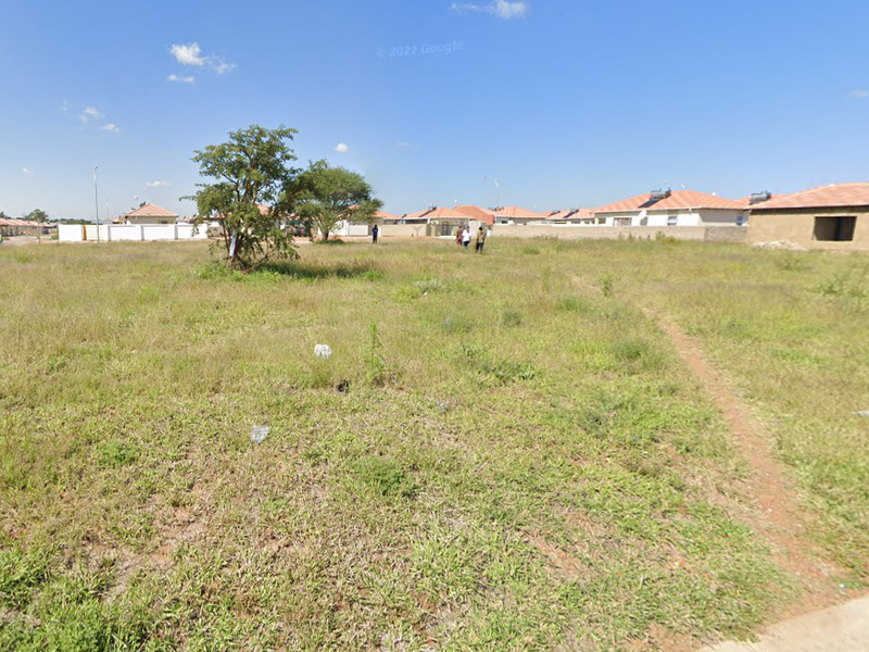 Business Zoned Stand in Southern Gateway - Photo 2