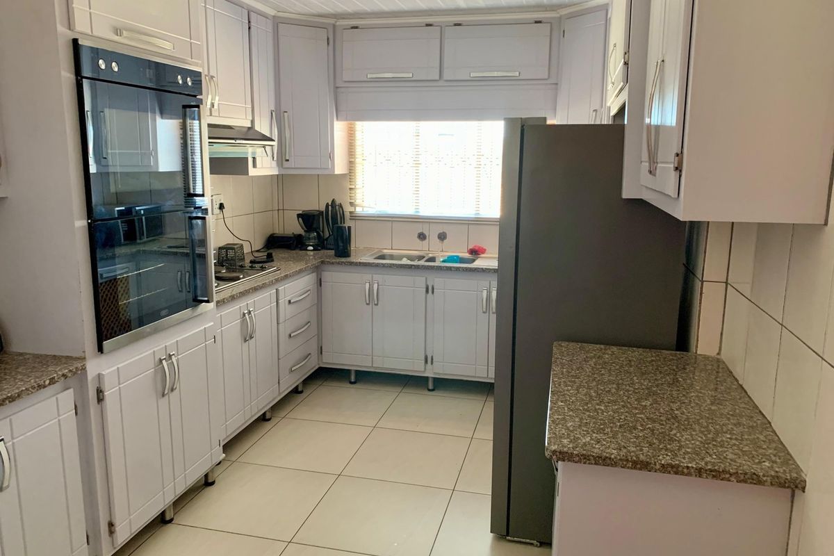 Start living your dream!!! - Photo 2