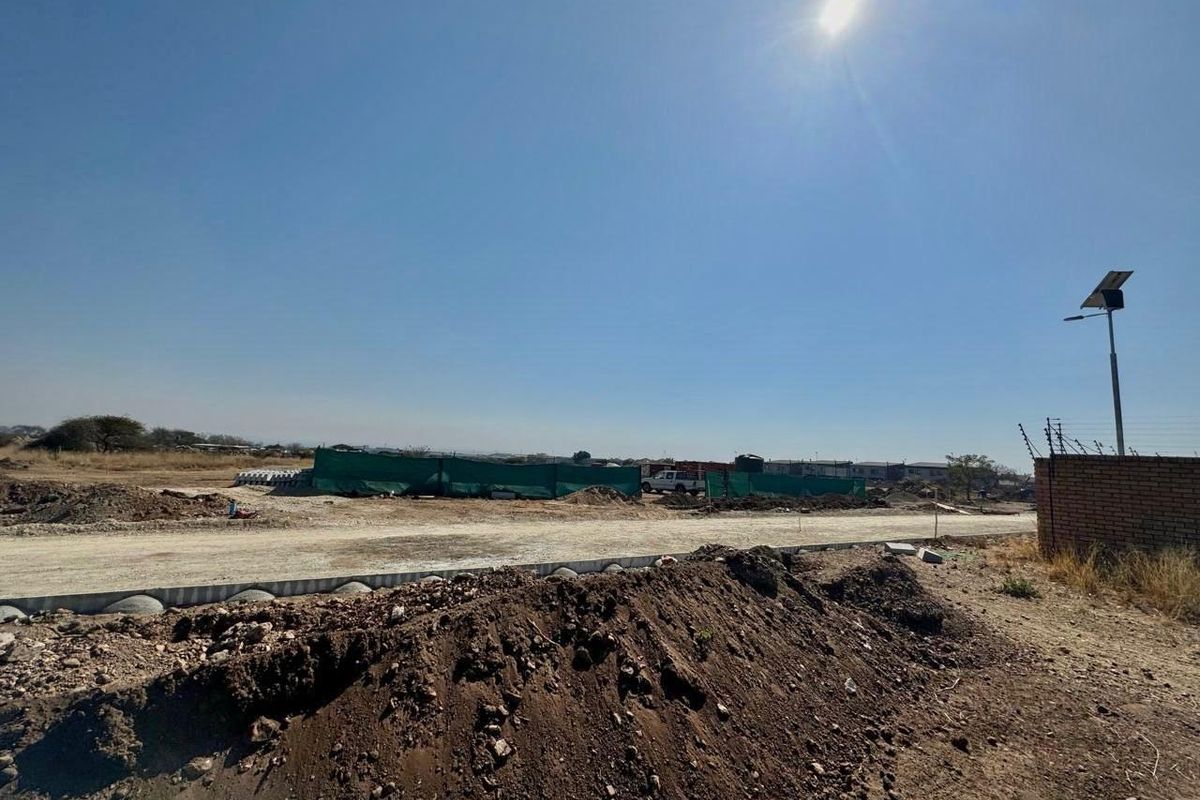Prime Development Opportunity in Bendor, Polokwane: Residential Land with Potential for 23 Units. - Photo 4