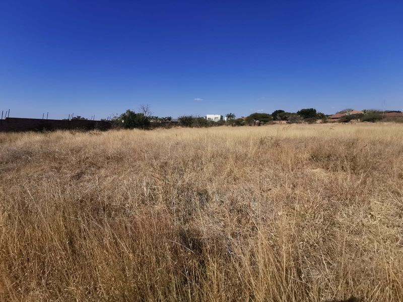 Prime Development Opportunity in Bendor, Polokwane: Residential Land with Potential for 23 Units. - Photo 8
