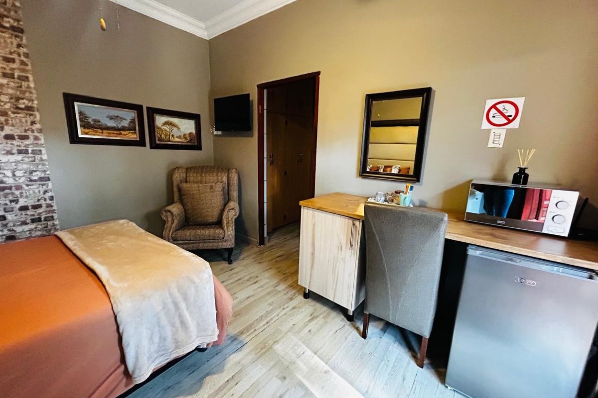 HOME AWAY FROM HOME !!! - Photo 3