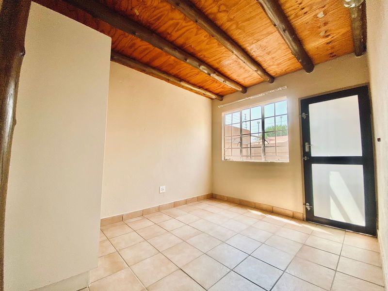 Investment Opportunity: 18 x 3-Bedroom Townhouses in Annadale - Photo 10