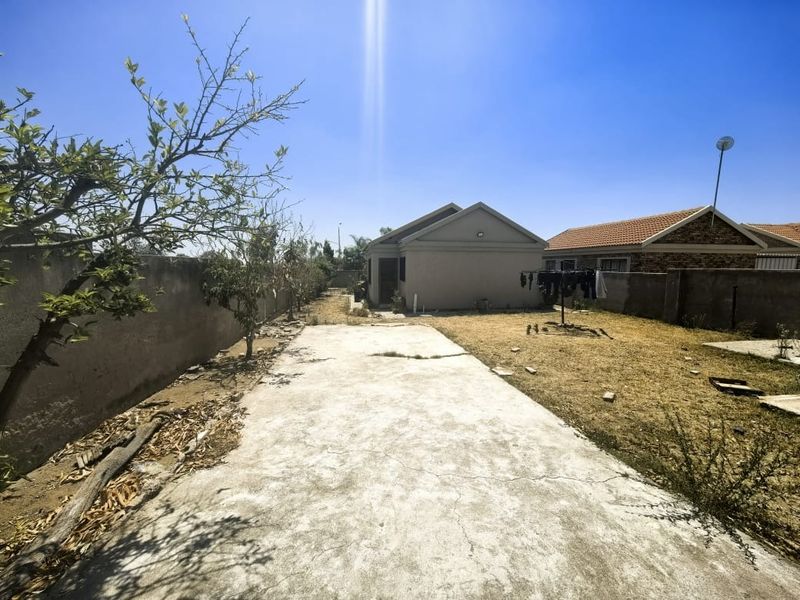 Charming 2-Bedroom Home in Rethabile Gardens – Perfect for Comfortable Living - Photo 9
