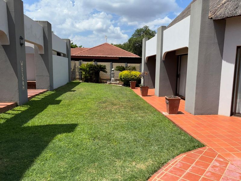 Luxurious Double-Story Home in Sought-After Trim Park, Mokopane. - Photo 4