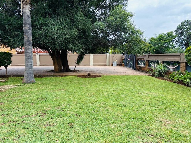 Exquisite Family Oasis in Chroompark, Mokopane. - Photo 7