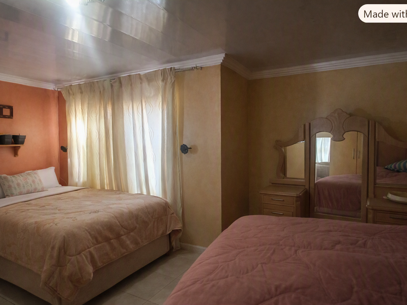 Spacious Family Home with Excellent Investment Potential - Photo 7
