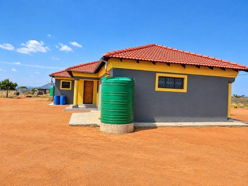 Beautiful 4-Bedroom Family Home on a Spacious Double Stand - Photo 4