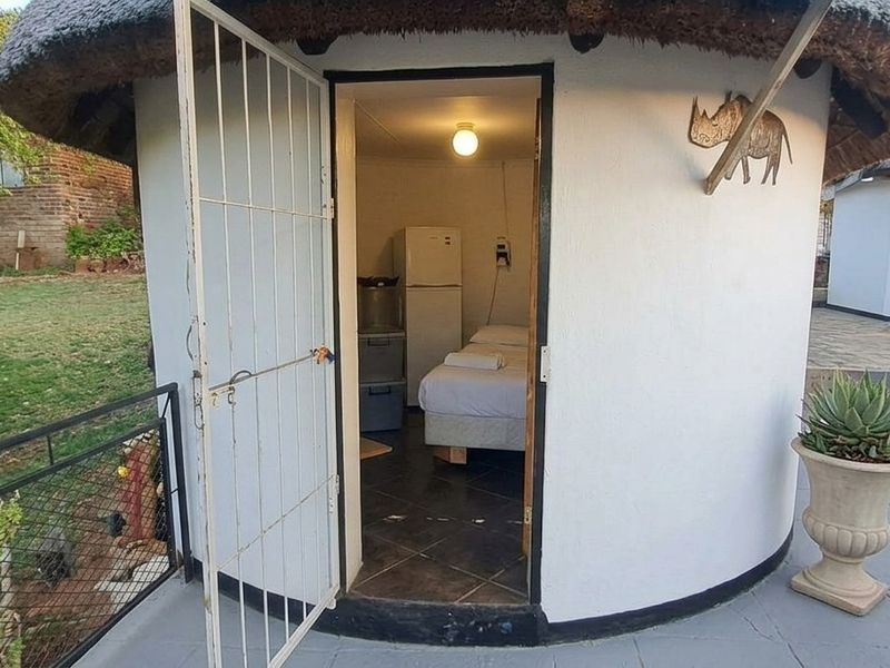 Step into your own Private Bushveld Sanctuary! - Photo 6