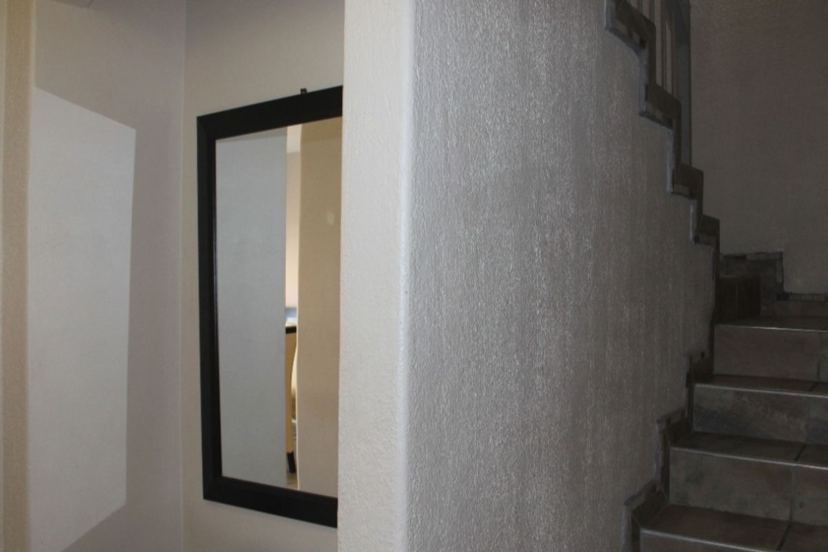 Spacious two-bedroom town house - Potchefstroom - for sale - Photo 2