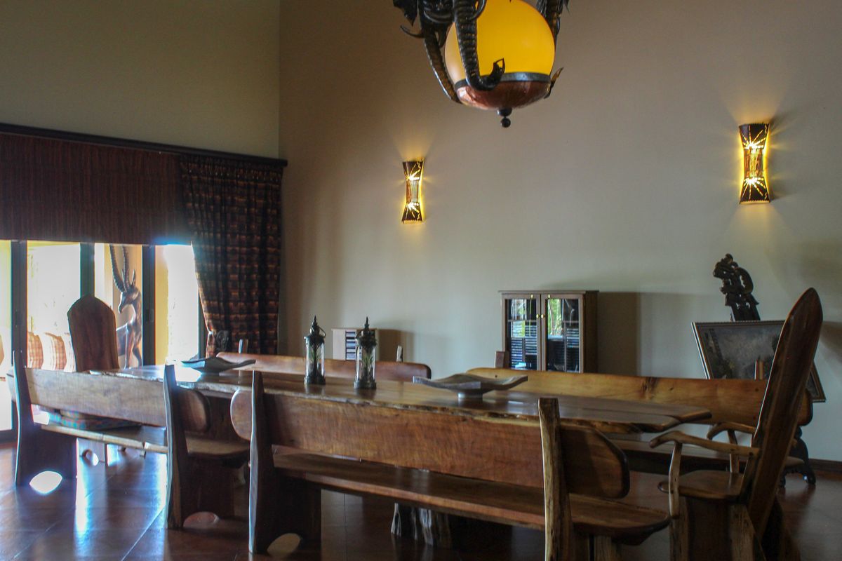 Incredible and magnificent property! - Photo 5