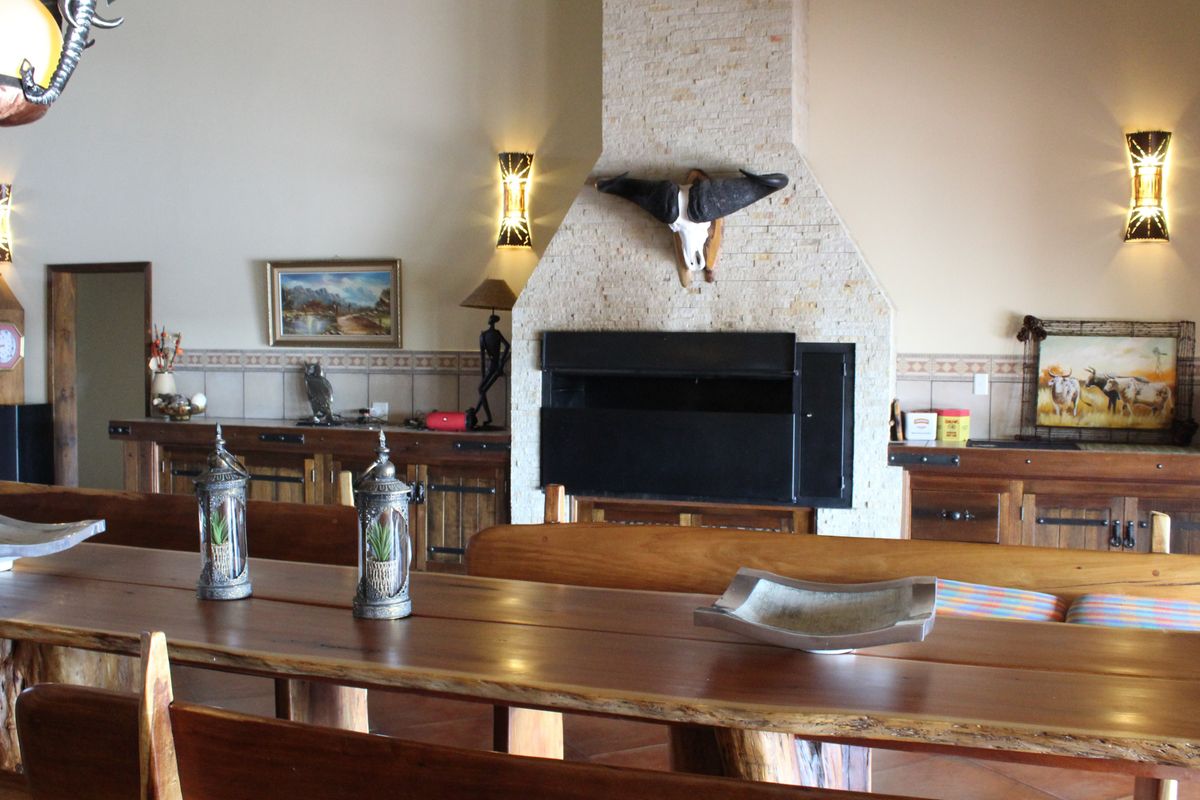 Incredible and magnificent property! - Photo 4