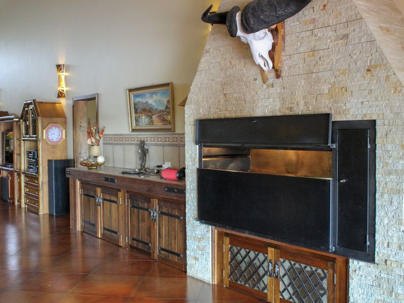 Incredible and magnificent property! - Photo 3