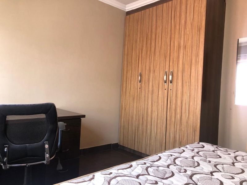 Modern and spacious apartment - Photo 8