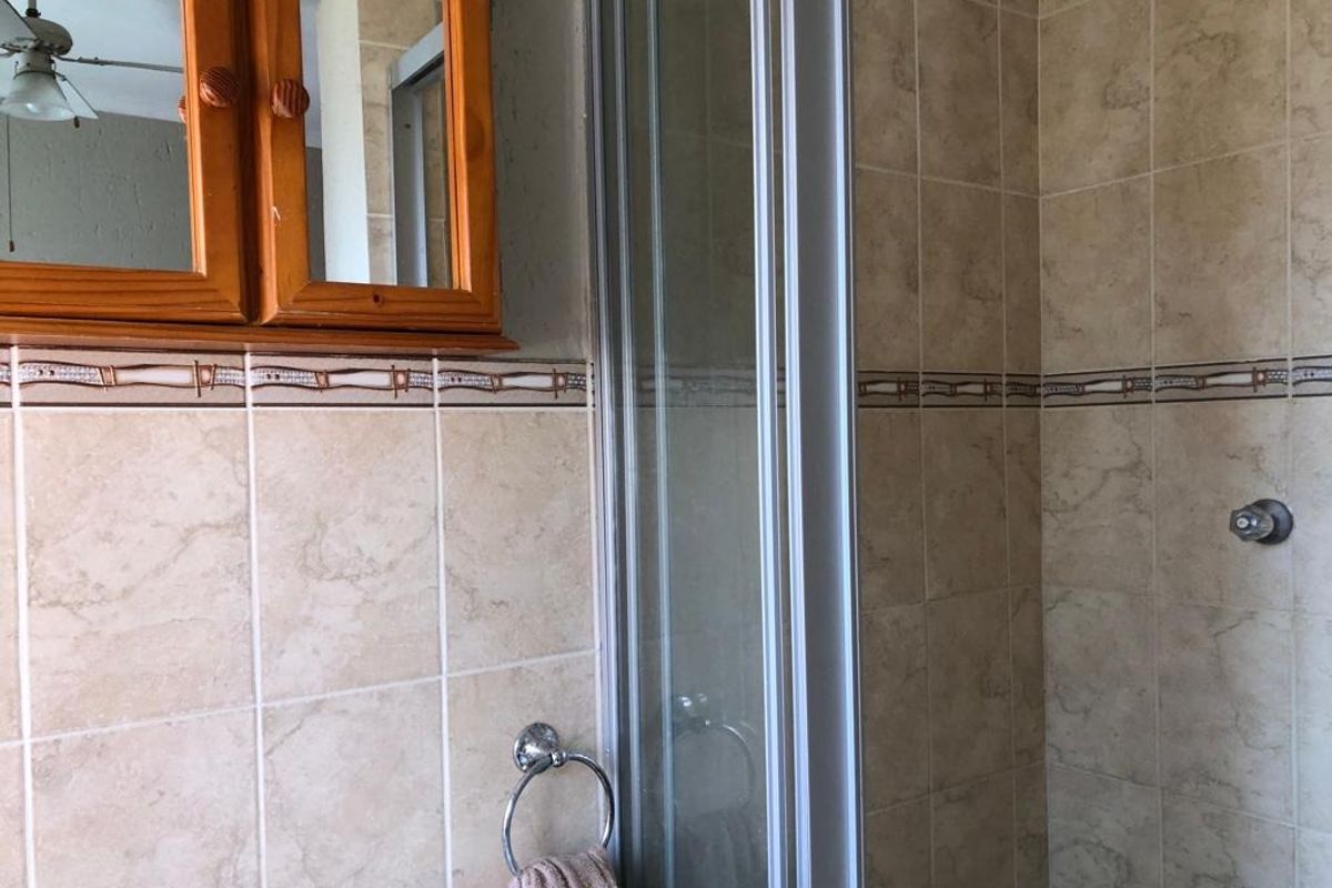 Double-storey townhouse - Photo 4