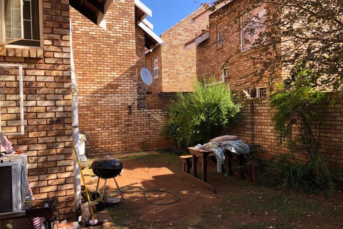 Double-storey townhouse - Photo 5