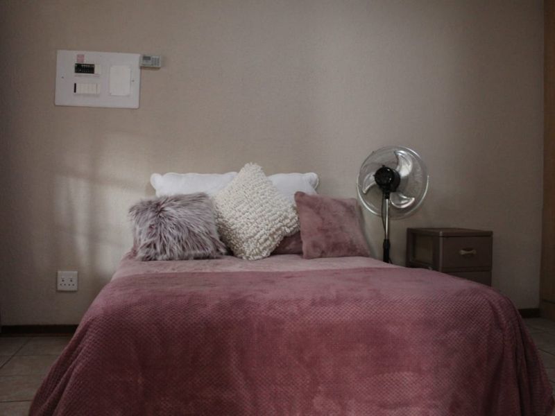 Spacious, modern and upmarket! - Photo 5