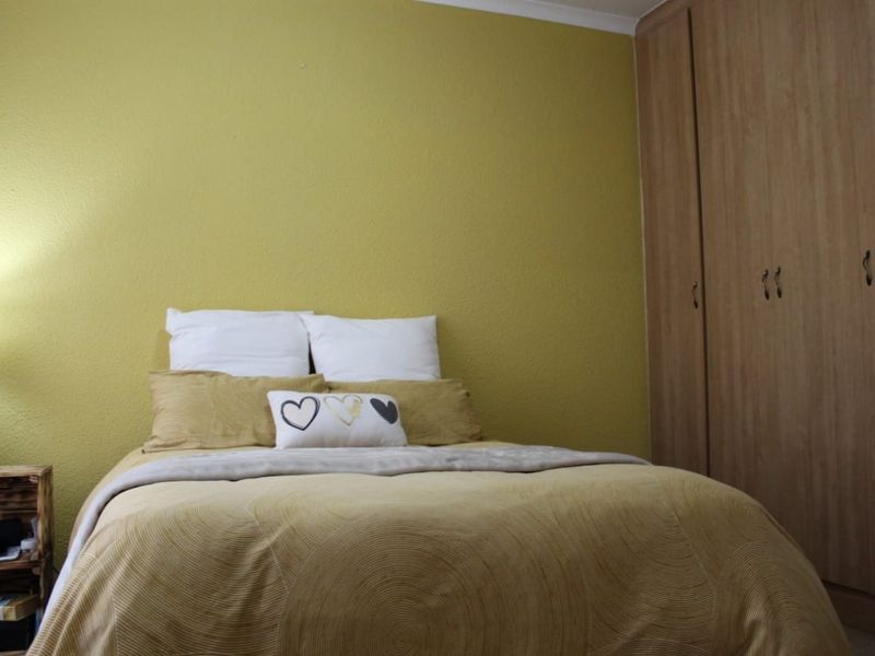 Spacious, modern and upmarket! - Photo 8