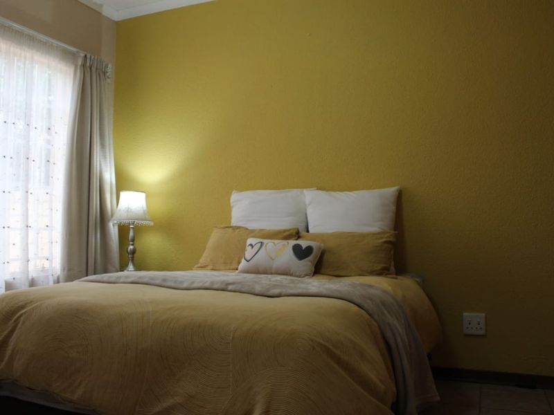 Spacious, modern and upmarket! - Photo 9